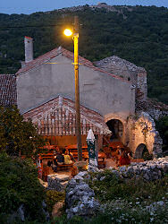 Lubenice - traumhaftes Bergdorf auf der Insel Cres an der kroatischen Adriakste