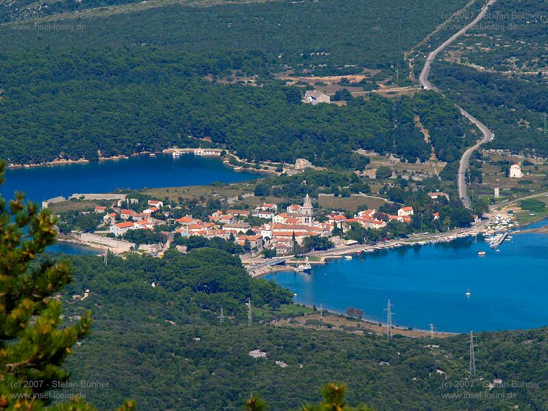 der Gebirgszug des Osorscica bei Nerezine / Osor auf der Insel Losinj