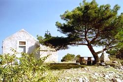 auf dem Hausberg von Veli Losinj, dem Sveti Nikola